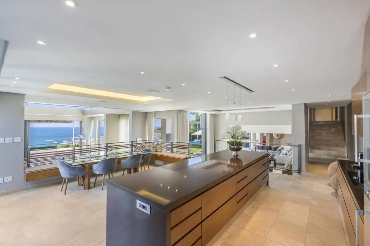 property_[object Object]_14