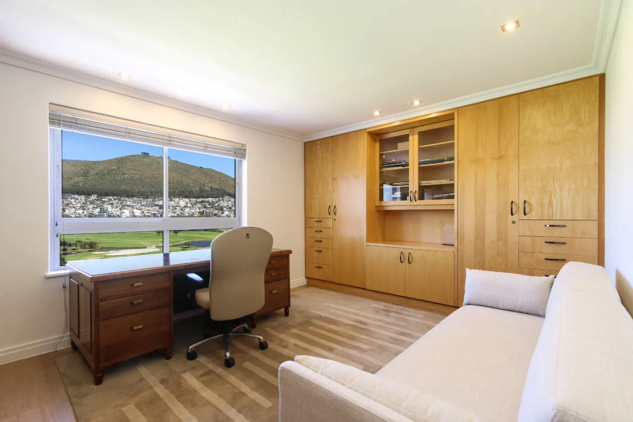 property_[object Object]_12