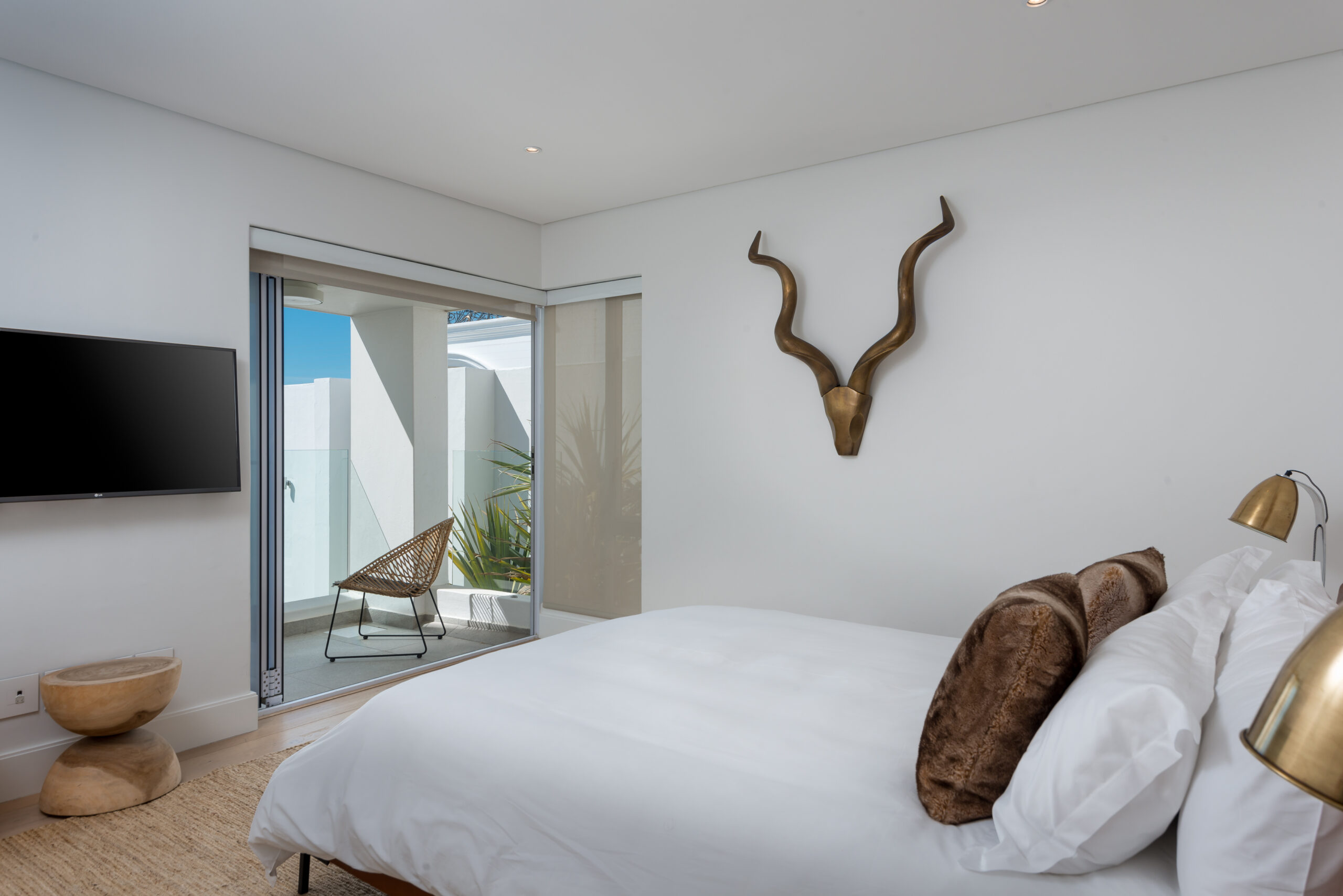 property_[object Object]_32