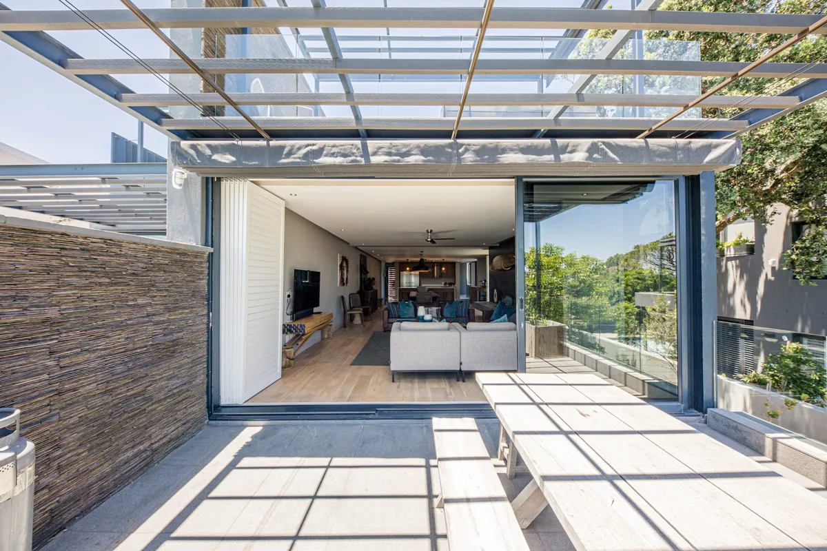 property_[object Object]_12