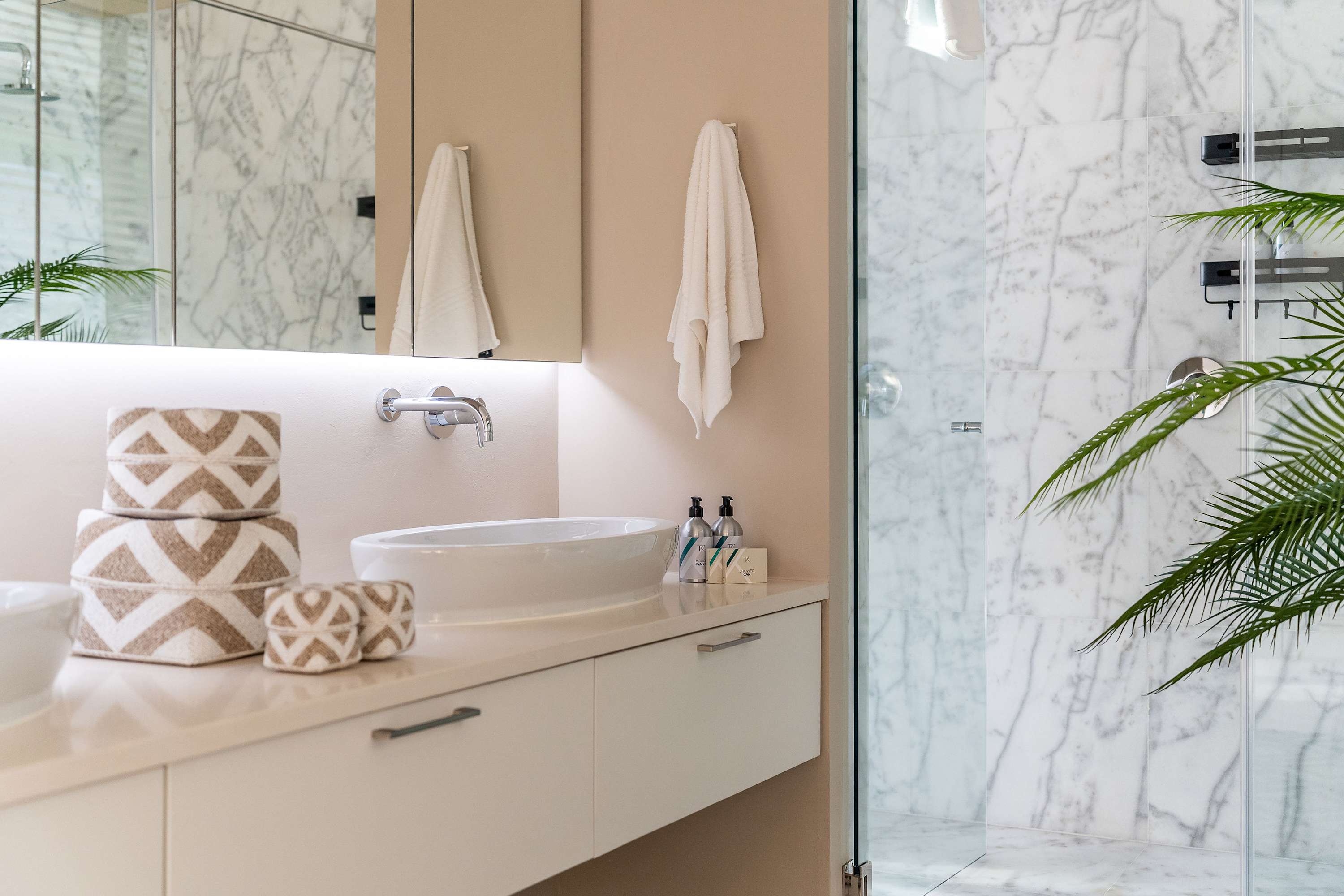 property_[object Object]_13