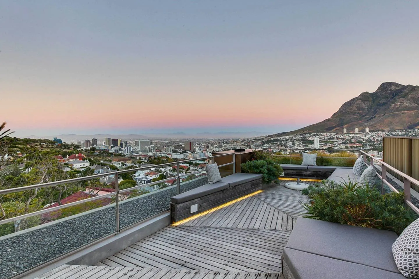 property_[object Object]_32