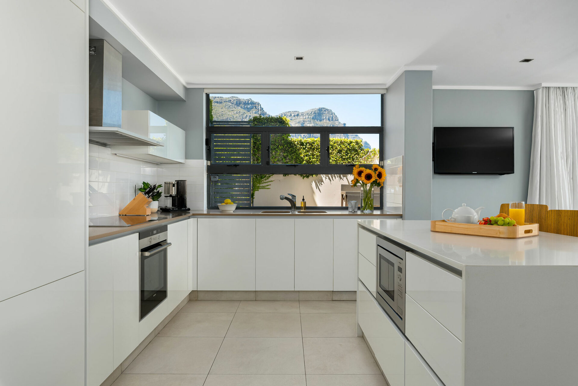 property_[object Object]_13