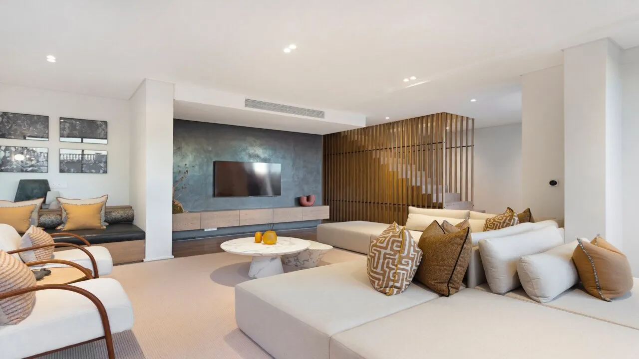 property_[object Object]_8