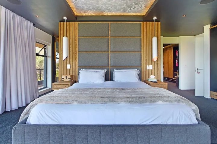 property_[object Object]_16