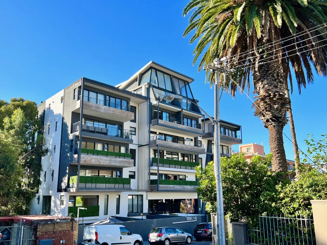 property_[object Object]_25