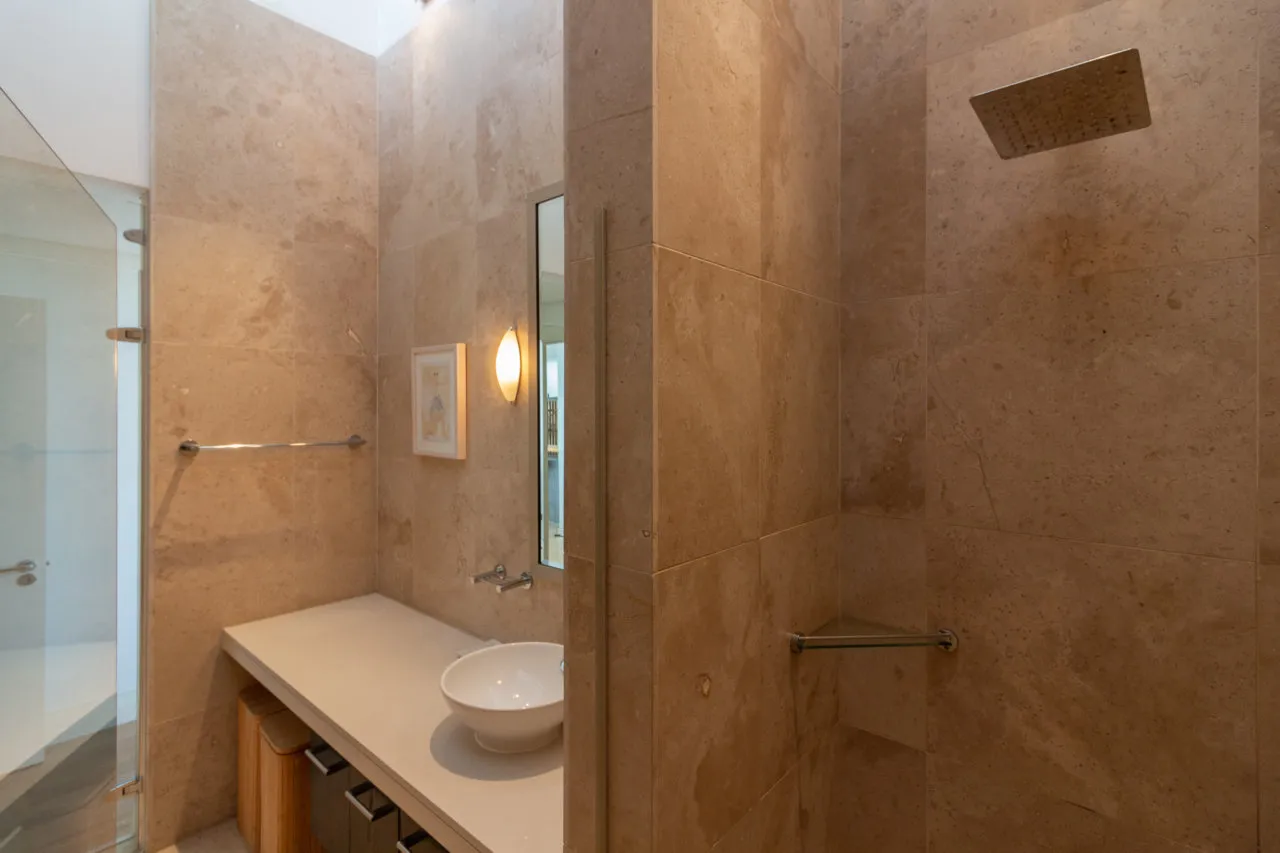 property_[object Object]_26