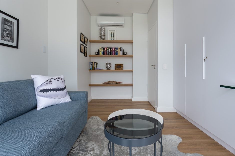 property_[object Object]_7