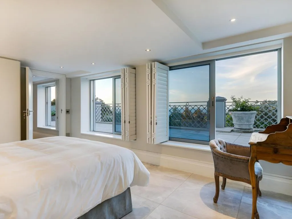 property_[object Object]_28