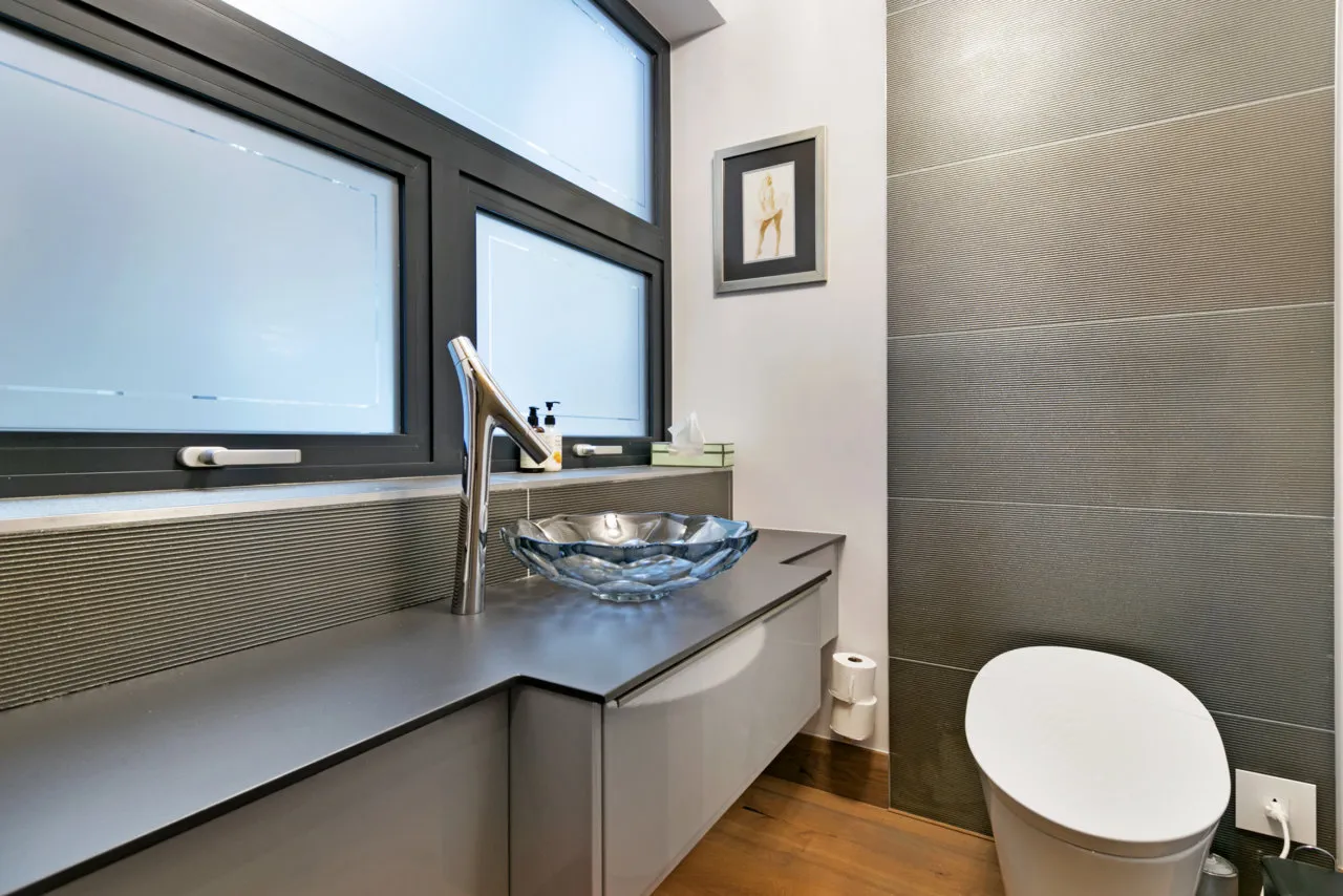 property_[object Object]_6