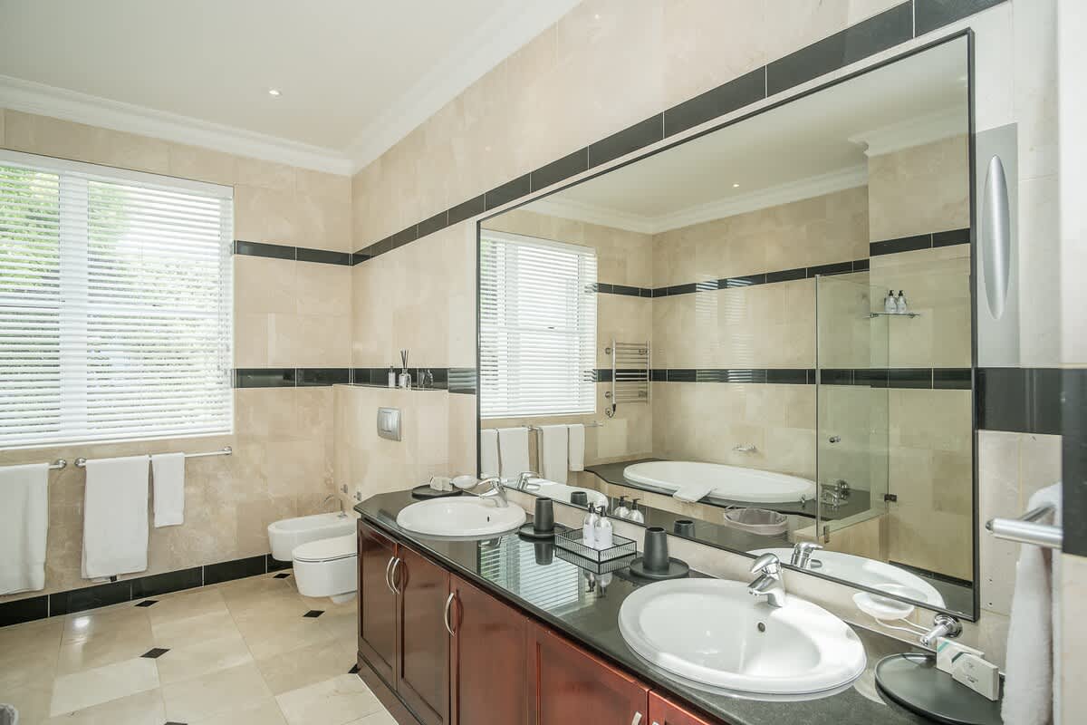 property_[object Object]_31