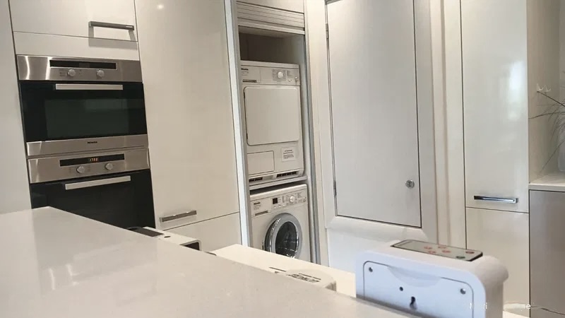 property_[object Object]_11