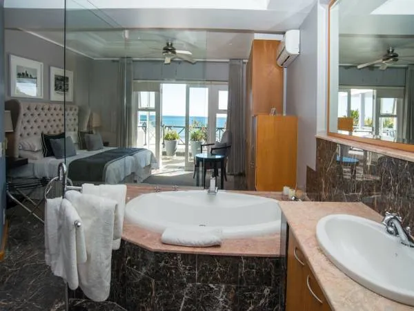 property_[object Object]_9