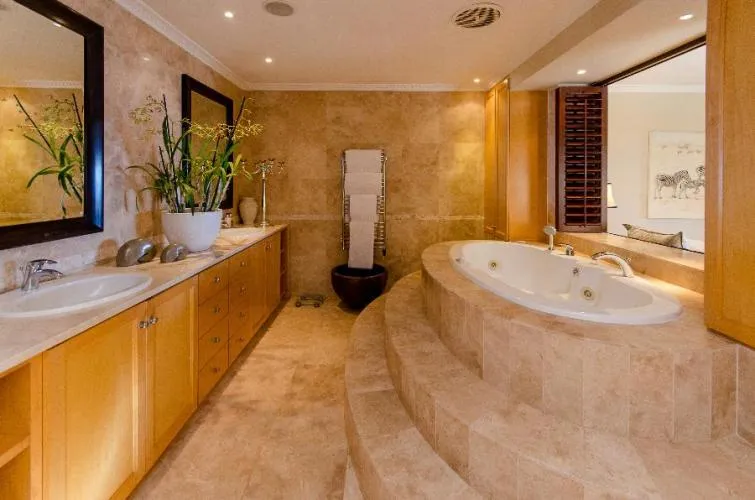 property_[object Object]_14