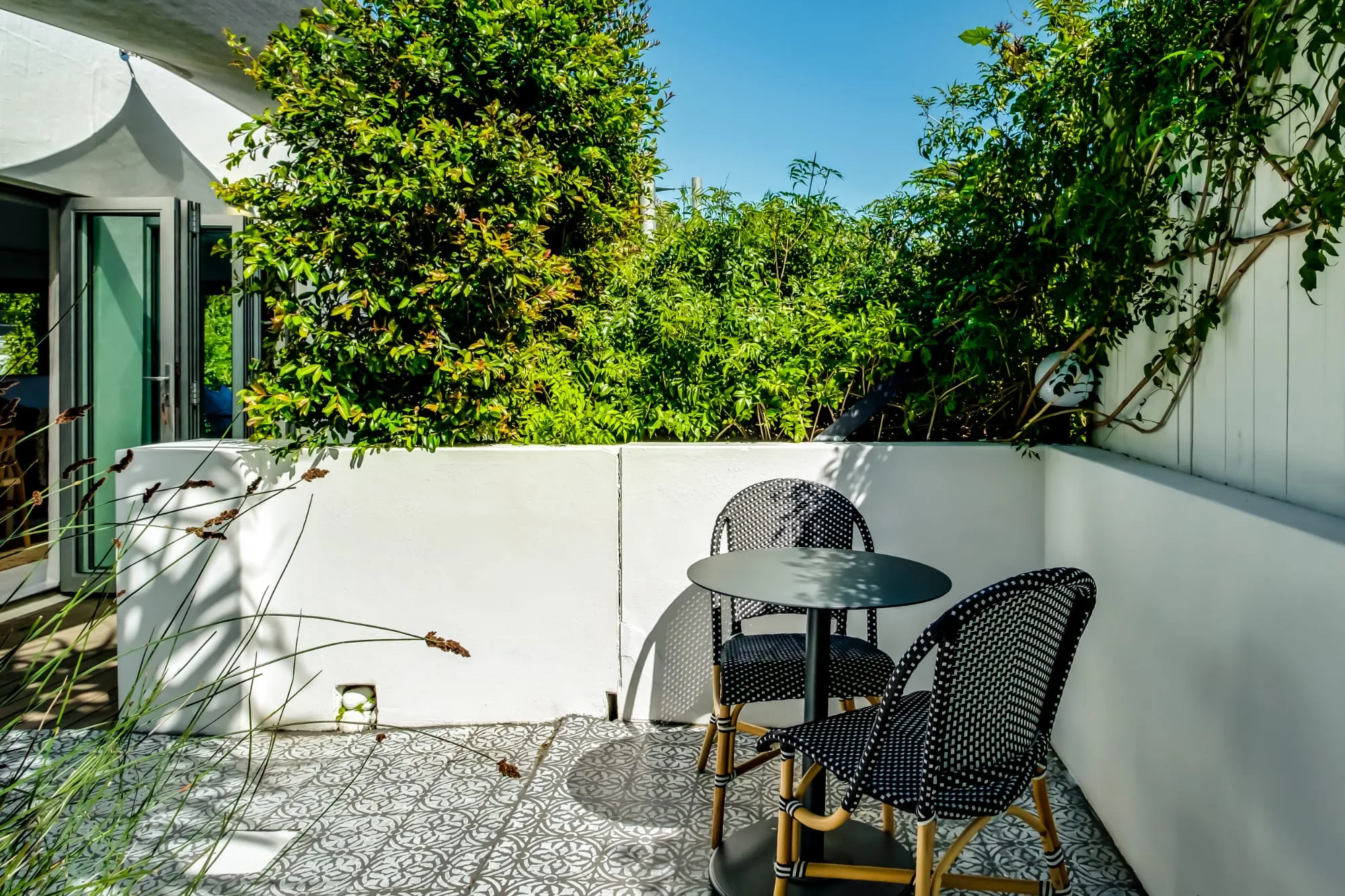 property_[object Object]_23