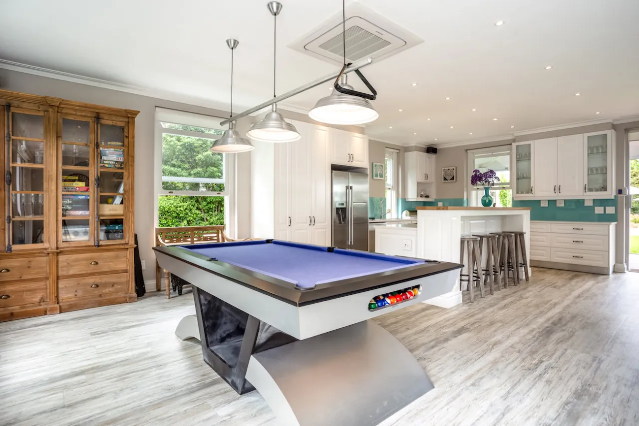 property_[object Object]_10