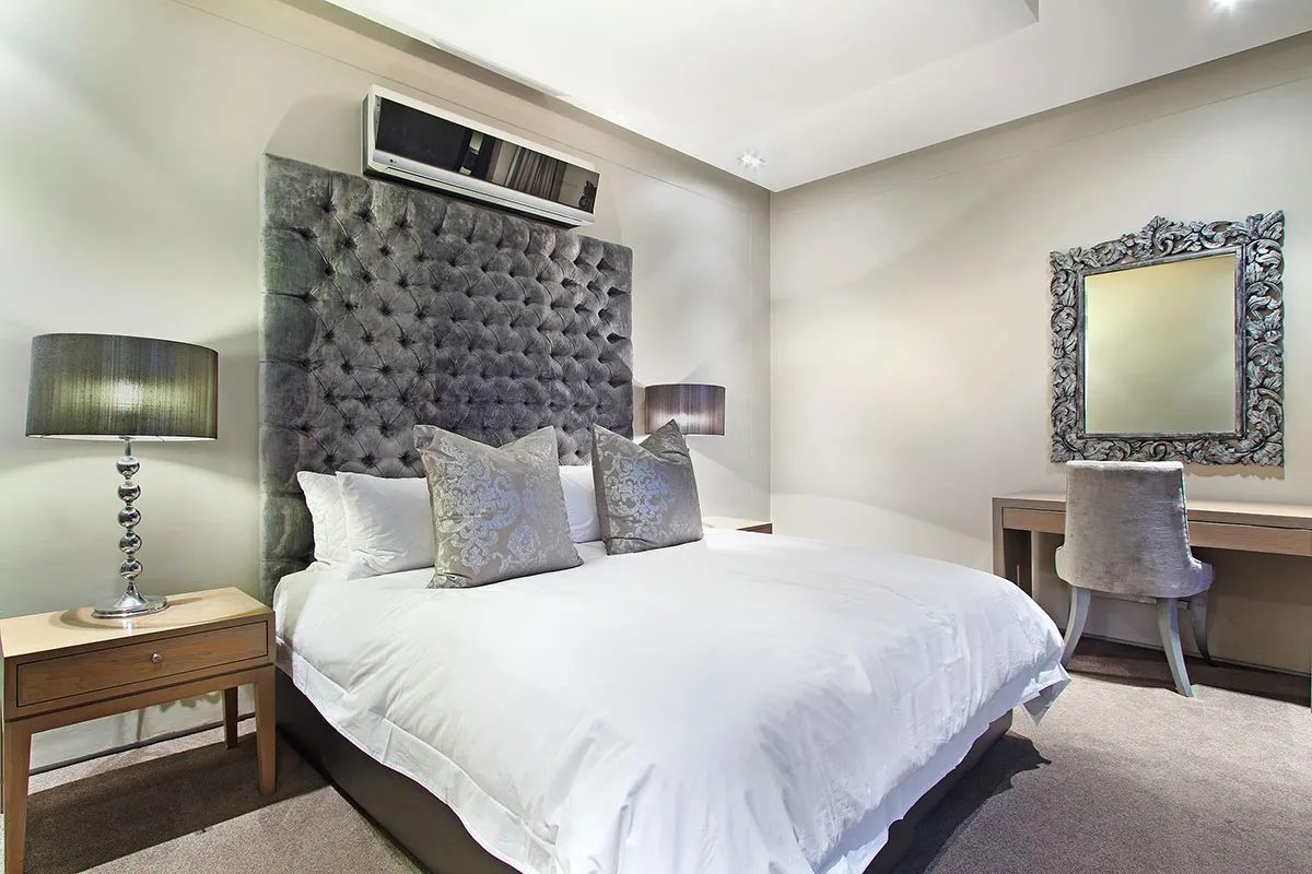 property_[object Object]_32