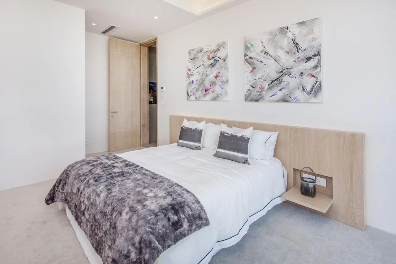 property_[object Object]_24