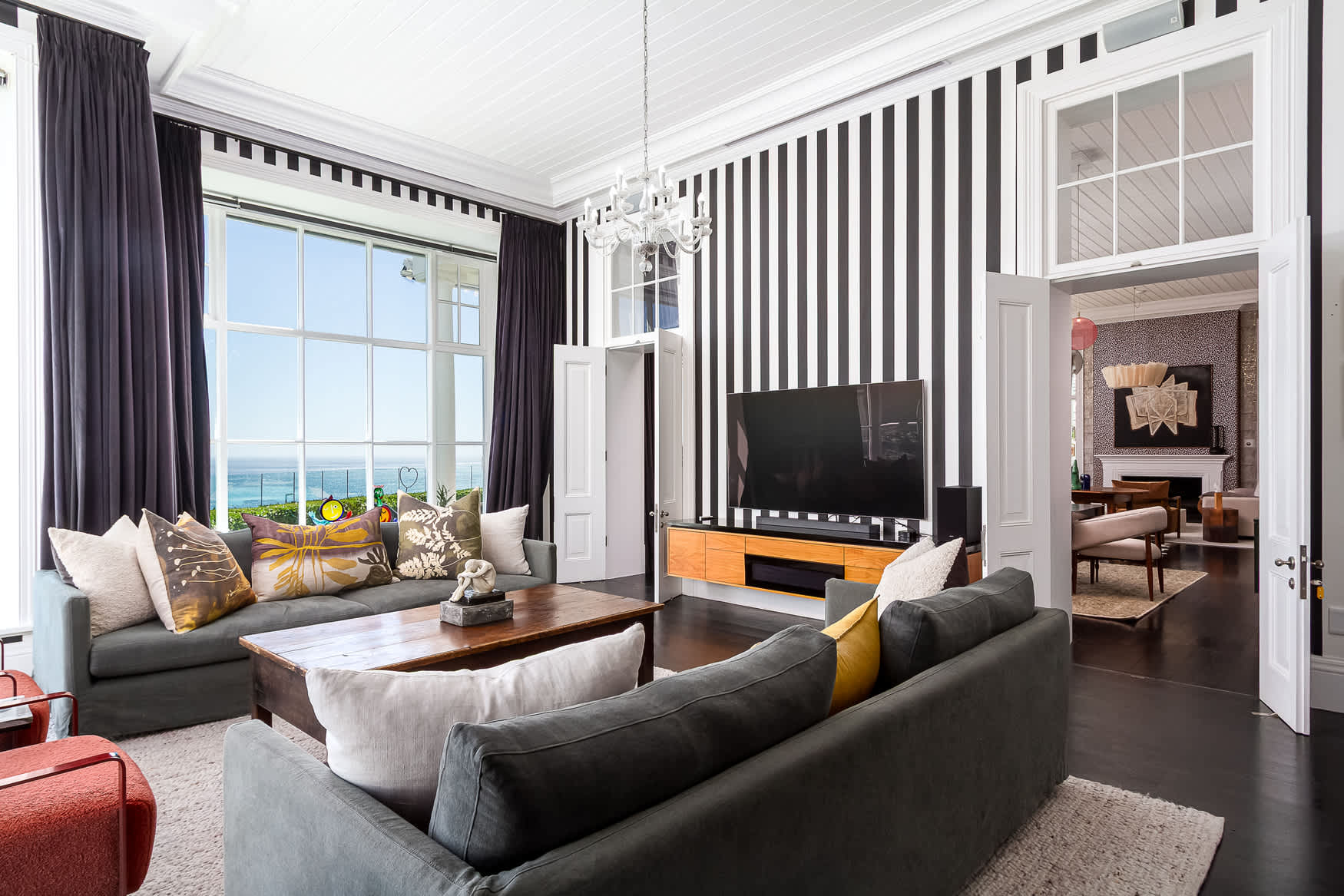 property_[object Object]_18