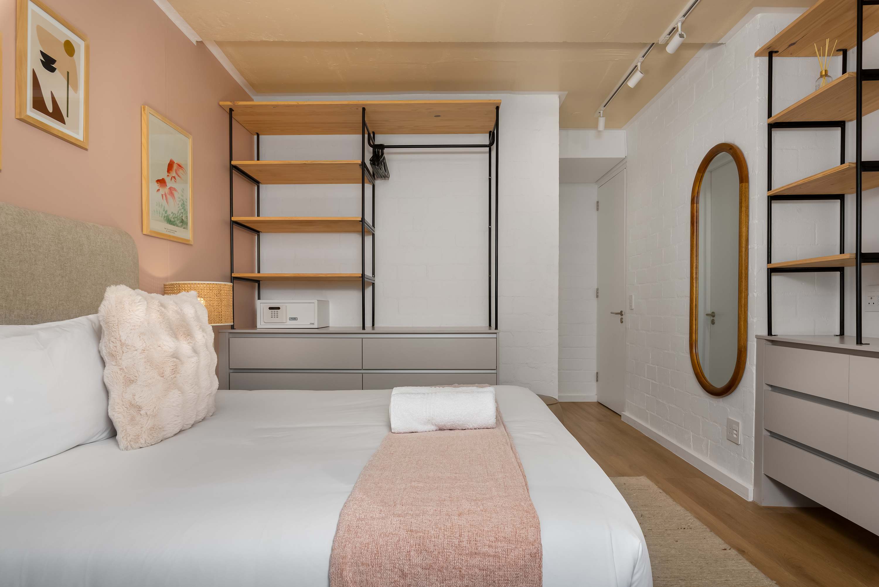 property_[object Object]_12