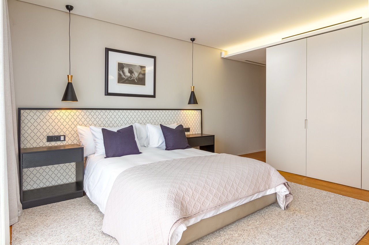 property_[object Object]_6