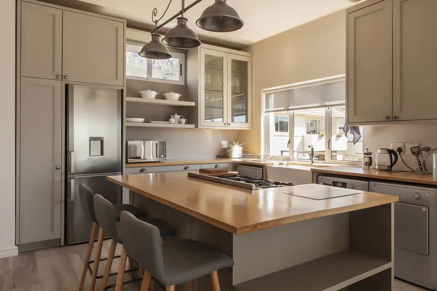 property_[object Object]_9