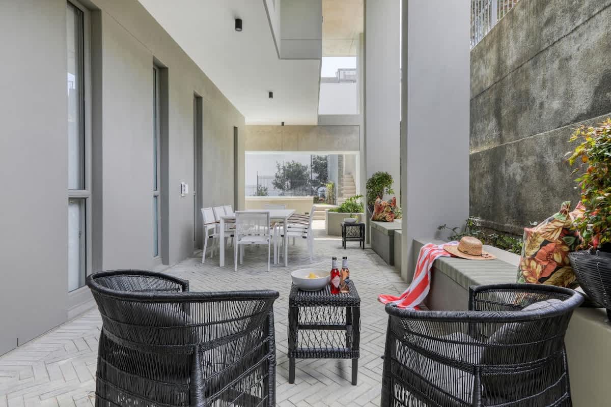 property_[object Object]_25