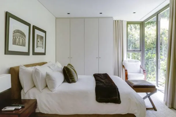 property_[object Object]_9