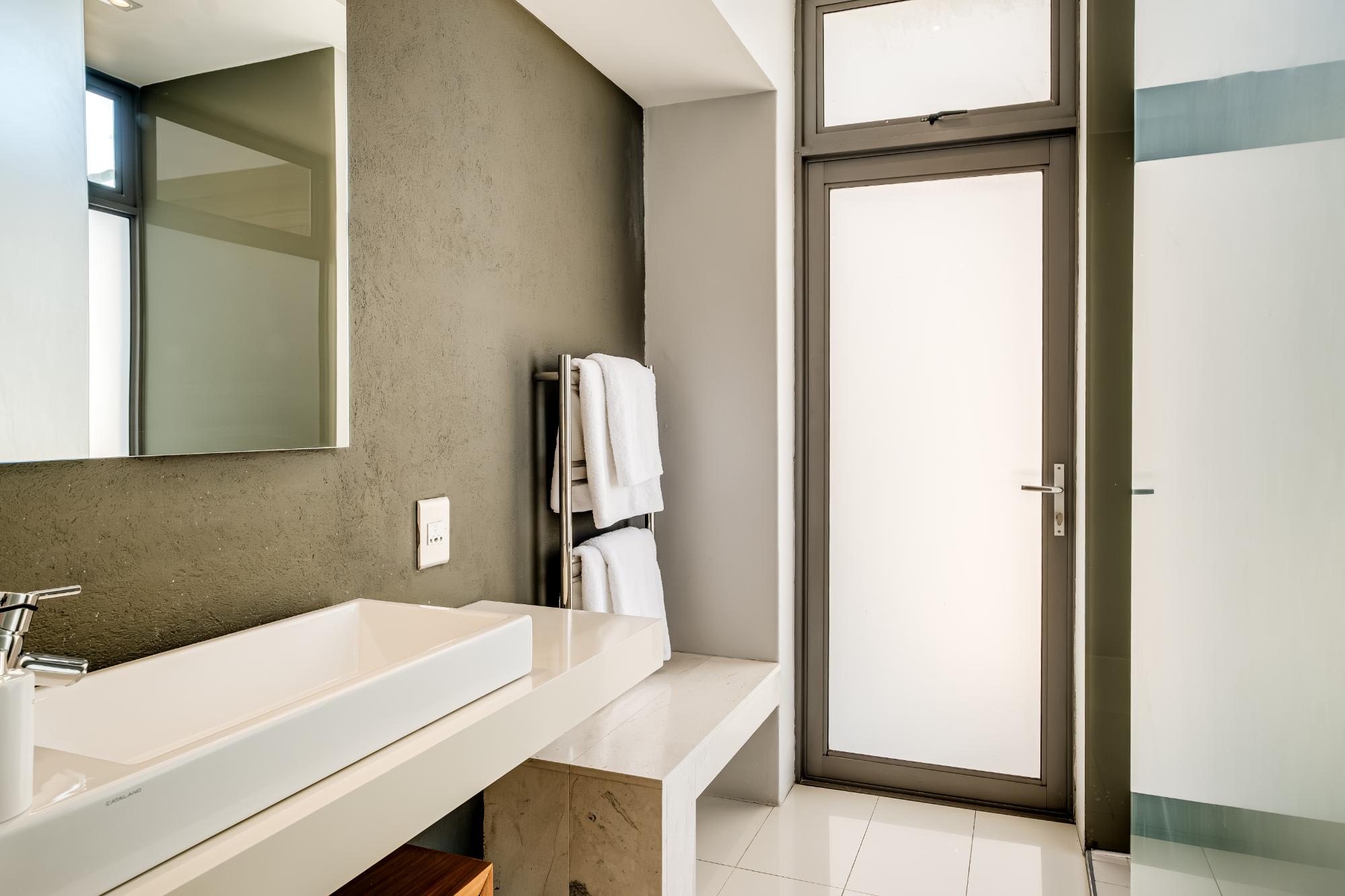 property_[object Object]_28