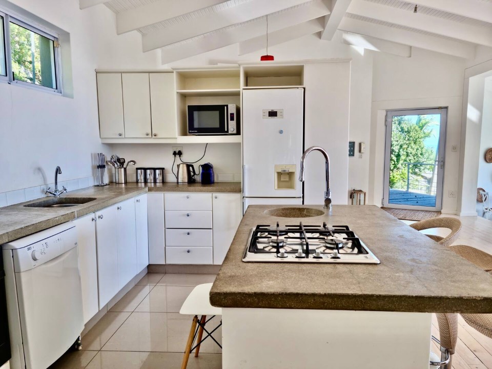 property_[object Object]_16