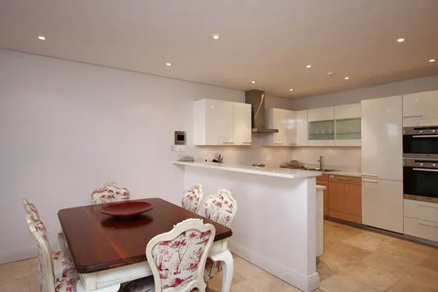 property_[object Object]_11