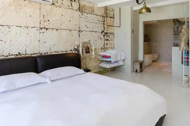 property_[object Object]_4