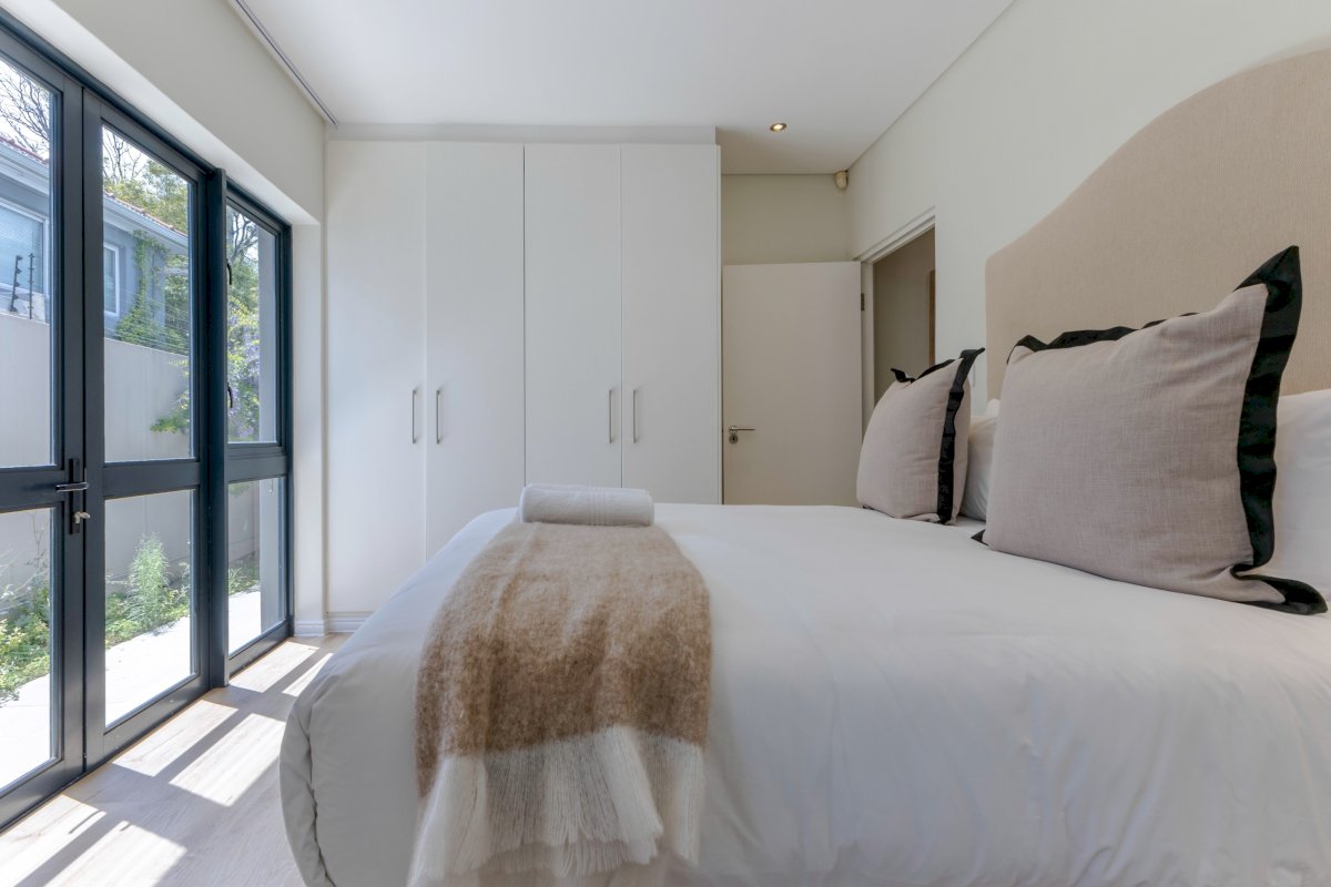 property_[object Object]_12