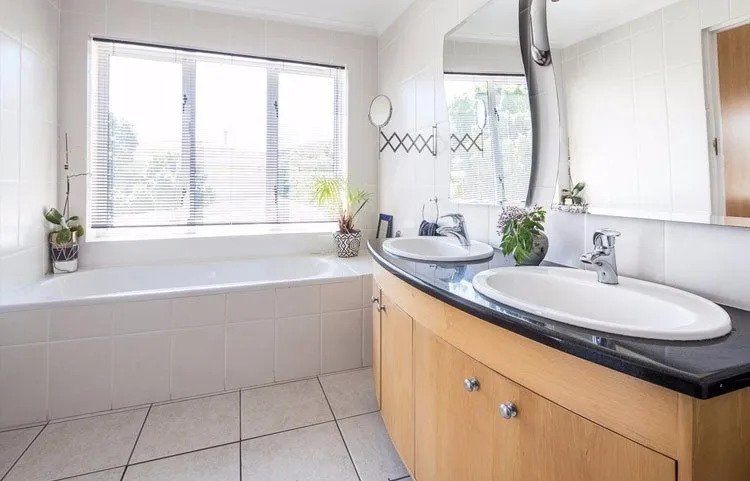 property_[object Object]_9