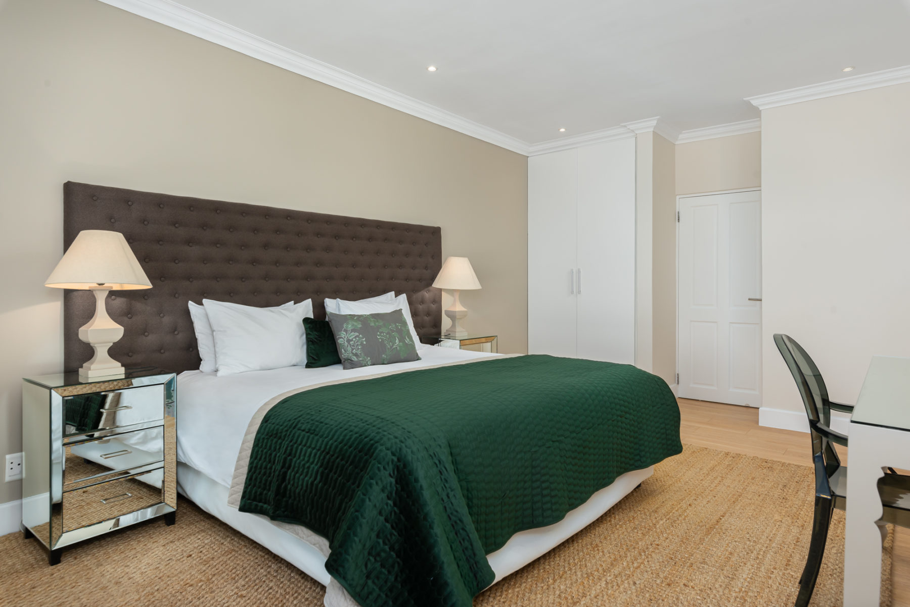 property_[object Object]_4