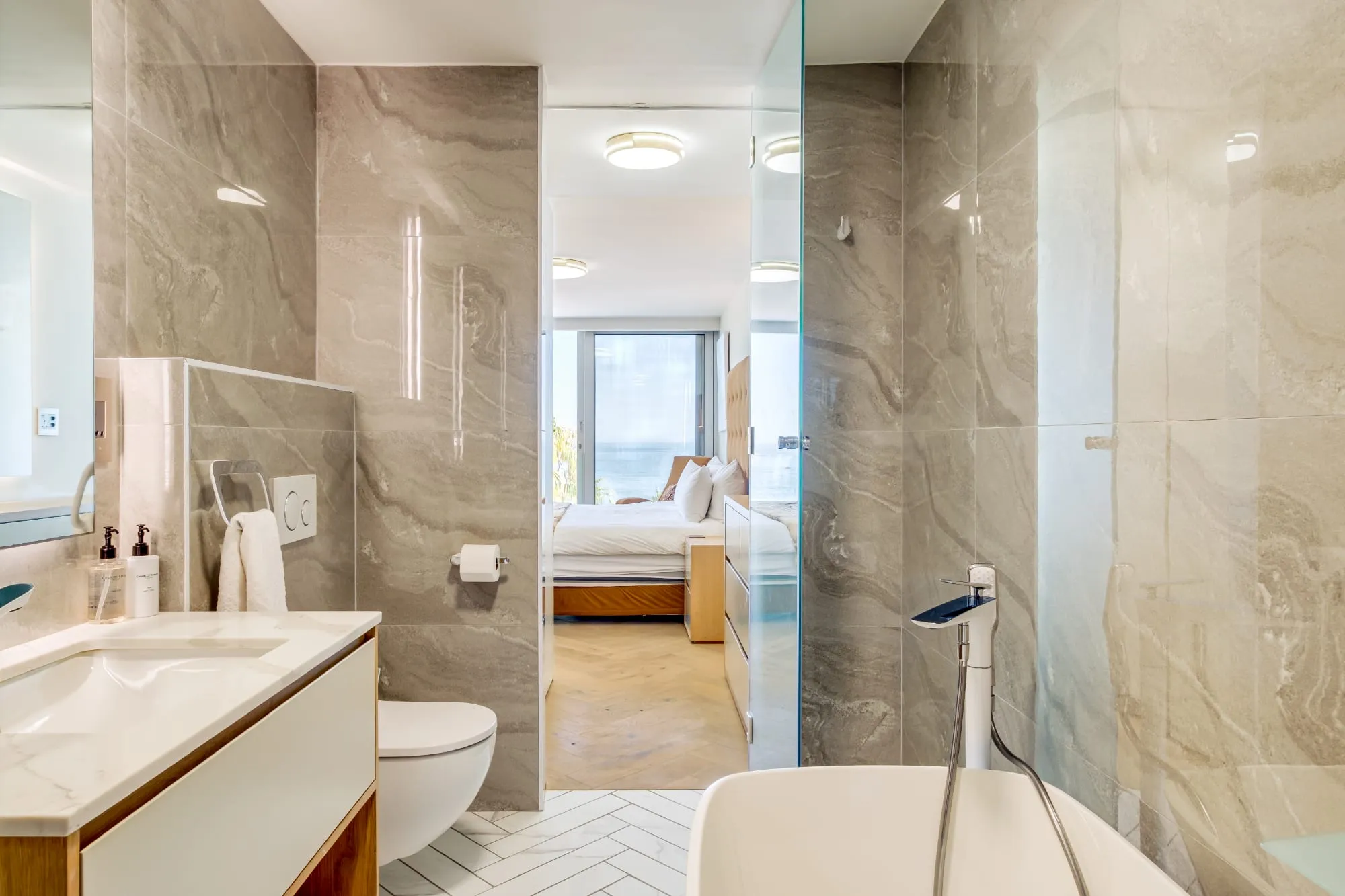 property_[object Object]_12