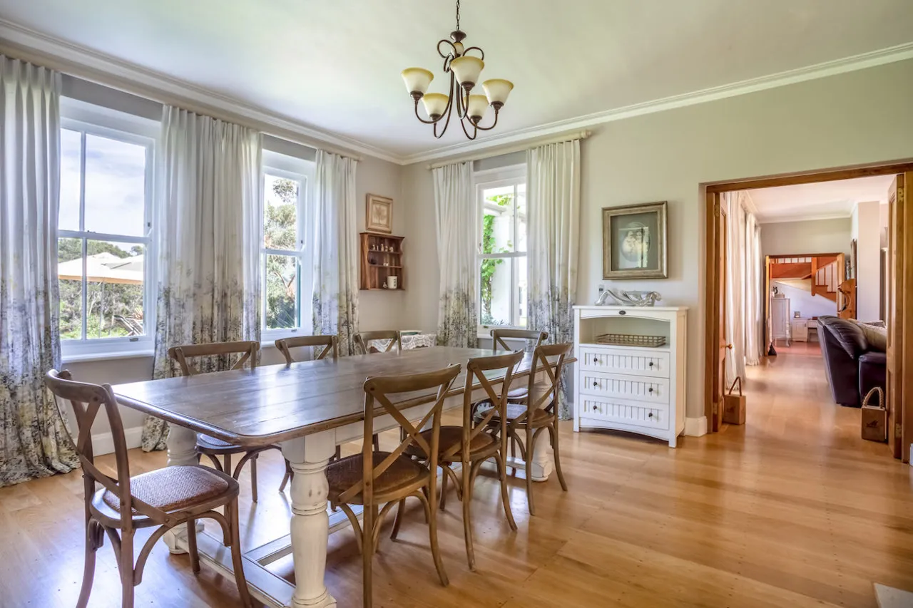 property_[object Object]_12