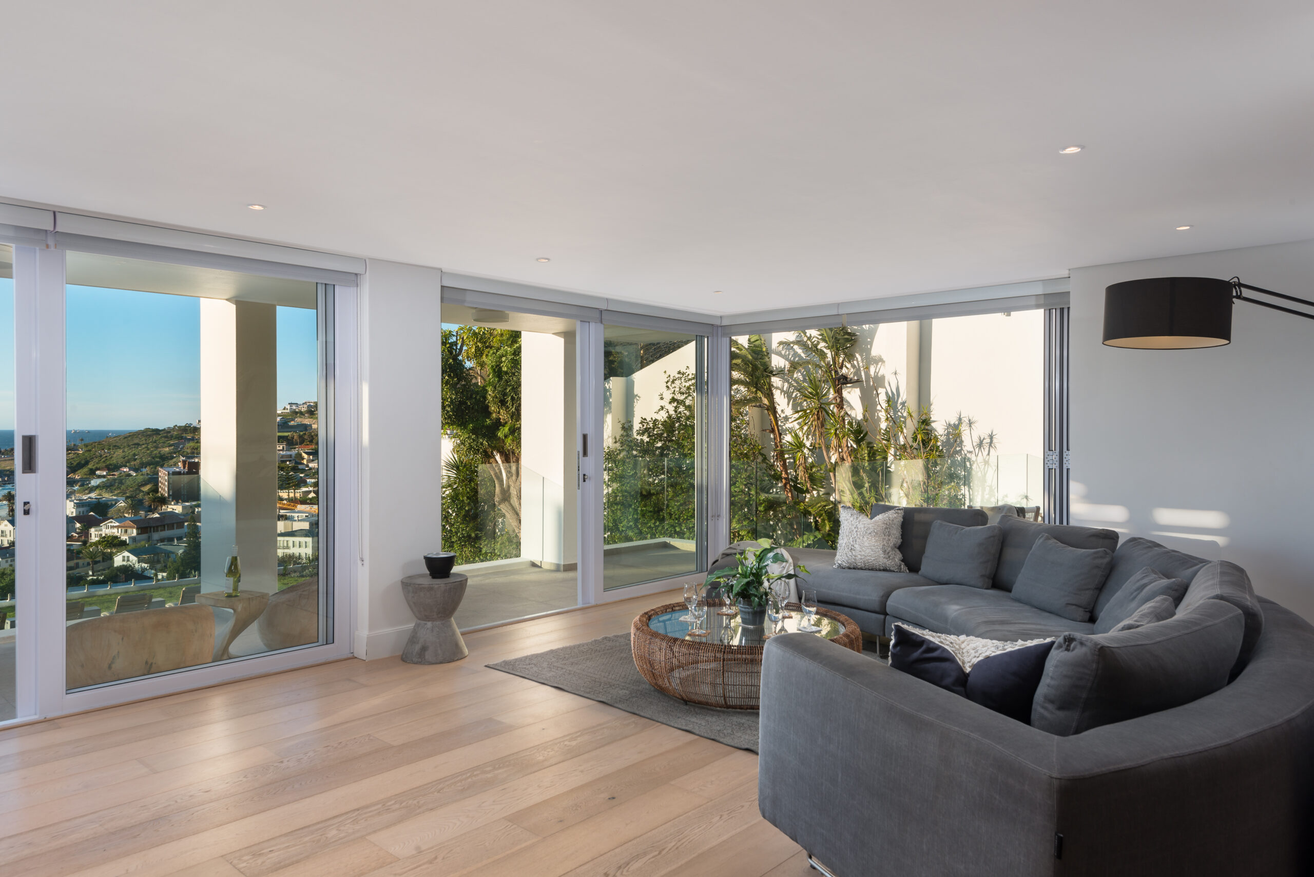 property_[object Object]_16