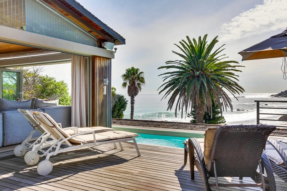 Clifton Bungalow 25, Clifton