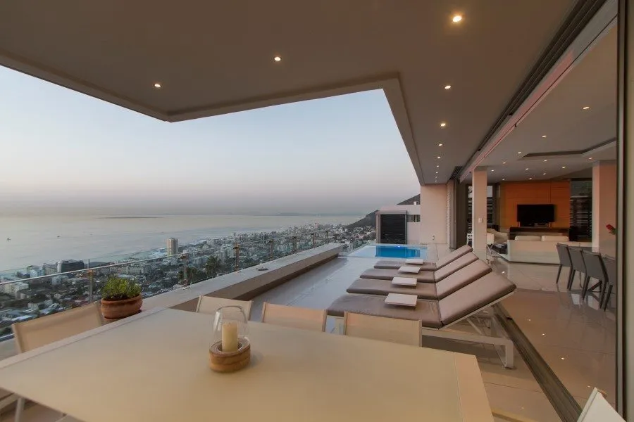 property_[object Object]_7