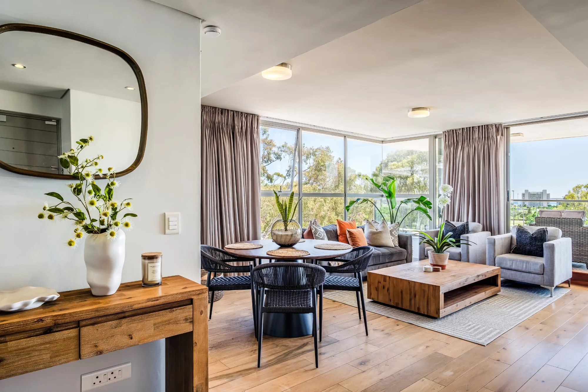 property_[object Object]_4