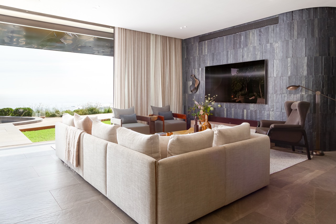 property_[object Object]_26