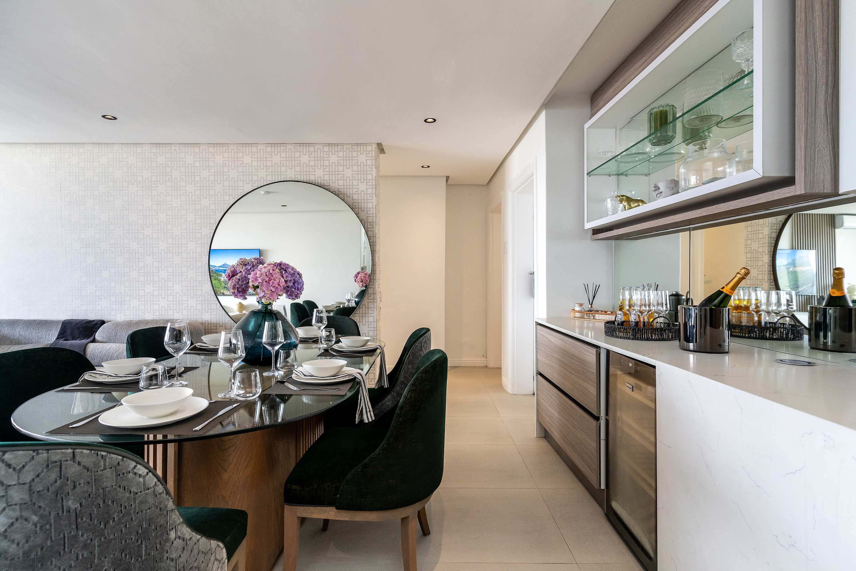 property_[object Object]_7