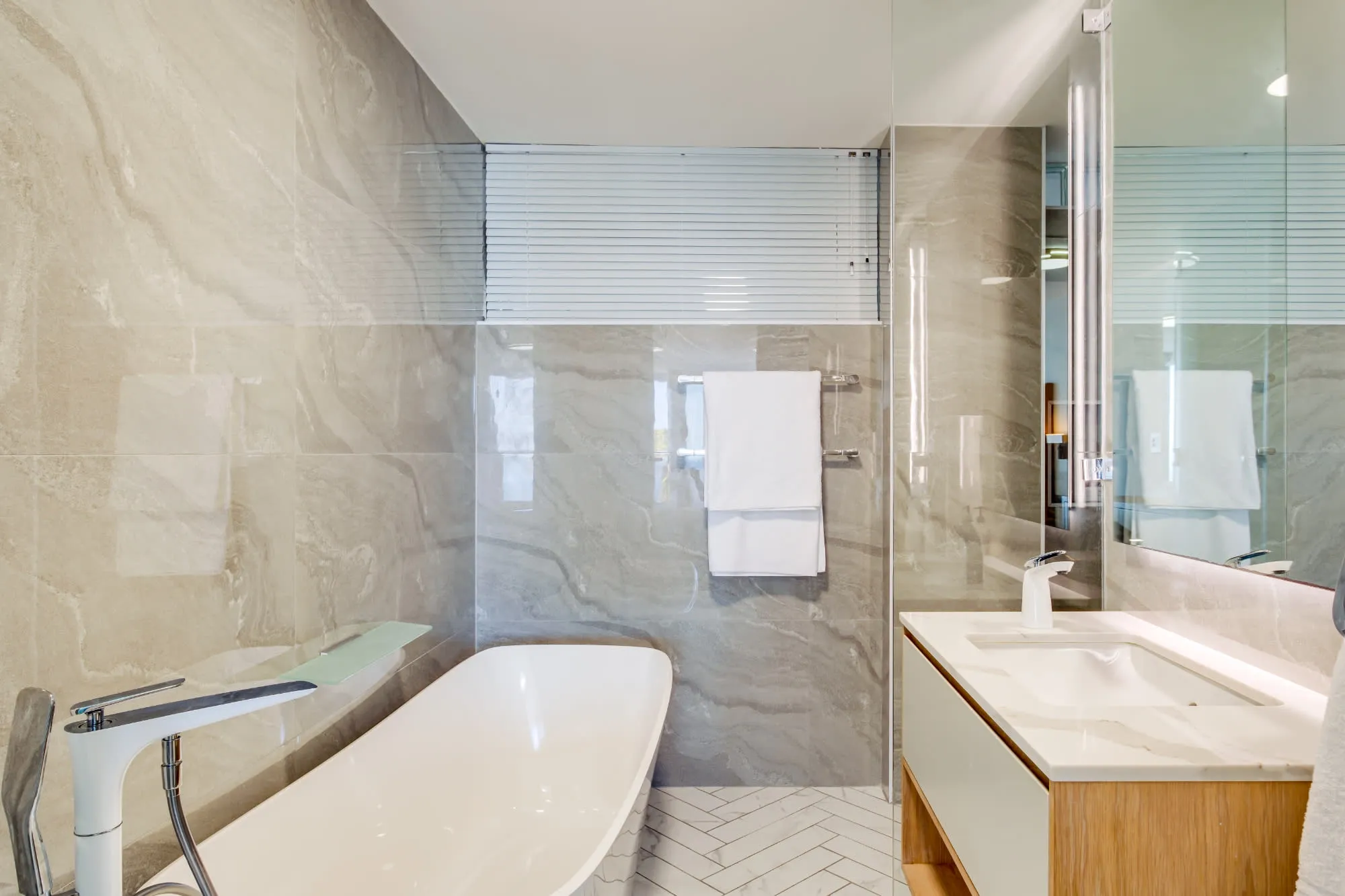 property_[object Object]_10