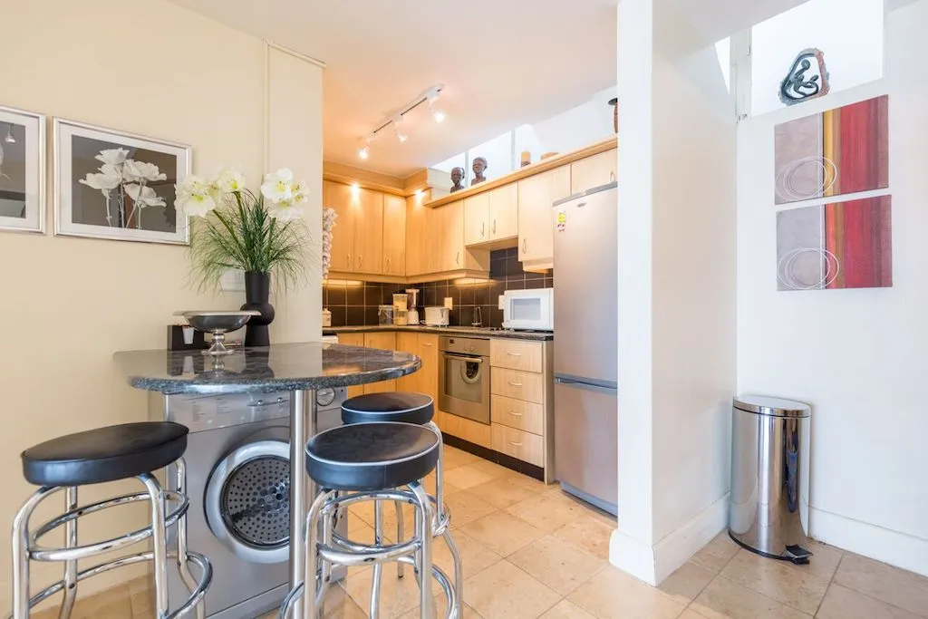 property_[object Object]_9