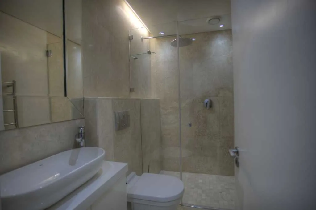 property_[object Object]_12