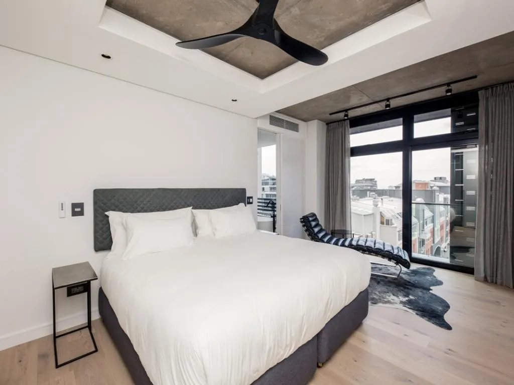 property_[object Object]_6