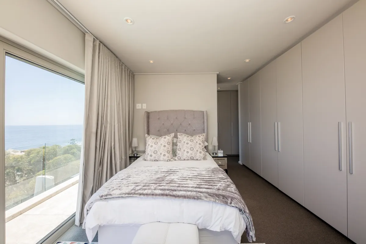 property_[object Object]_11