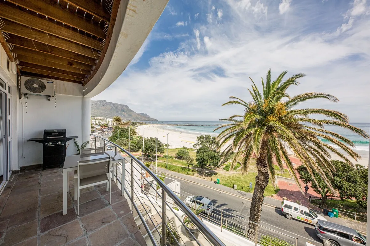 Seasonsfind - Bay, Camps Bay