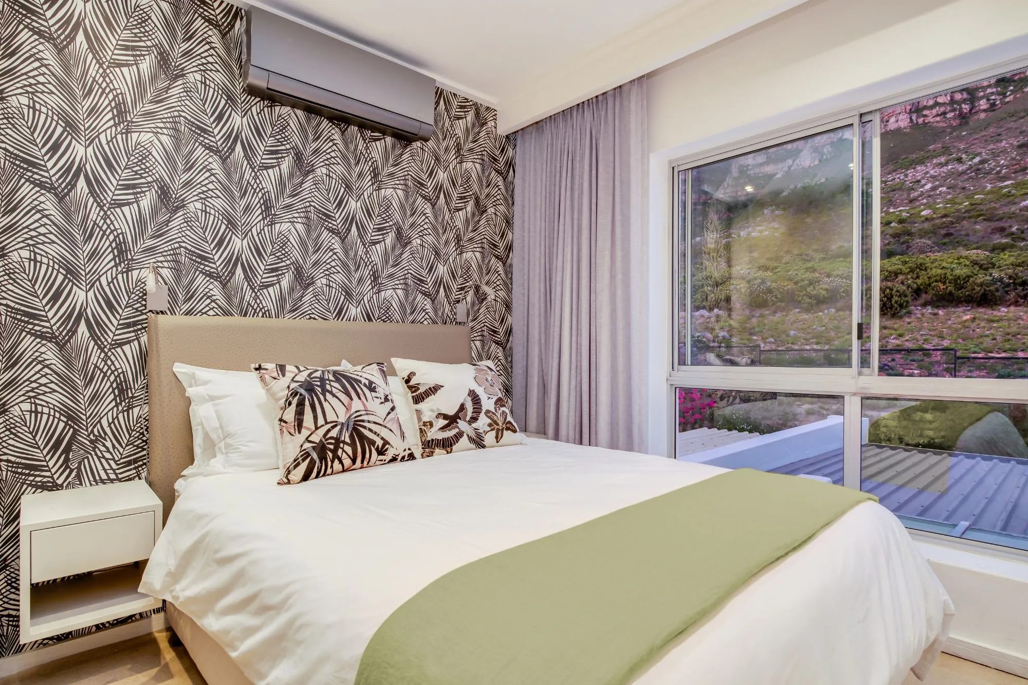 property_[object Object]_12